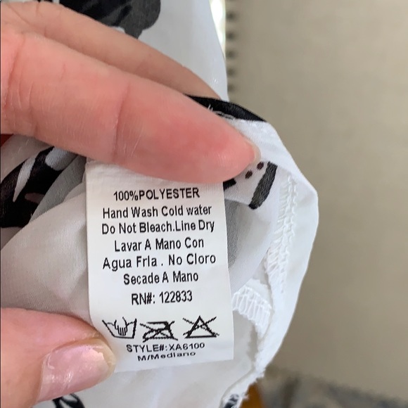 Foreign Exchange cold shoulder blouse - Picture 3 of 4